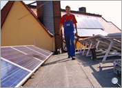 Wir installieren moderne Photovoltaikanlagen Wir installieren moderne Photovoltaikanlagen