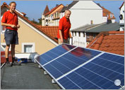 Wir installieren moderne Photovoltaikanlagen Wir installieren moderne Photovoltaikanlagen
